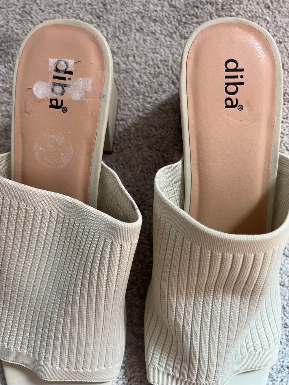 Cloth cream colored mules. Size 10 - Picture 4 of 6